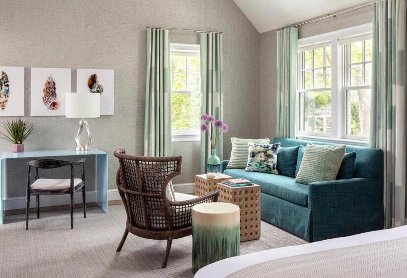 جناح, The Sydney, The Edgartown Collection