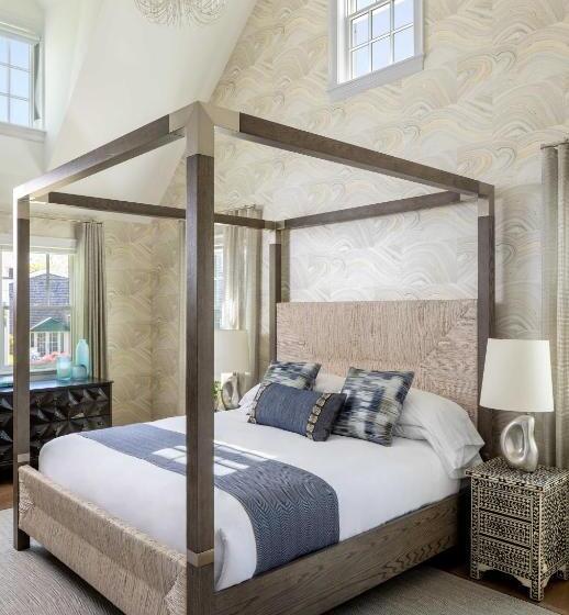 جناح, The Sydney, The Edgartown Collection