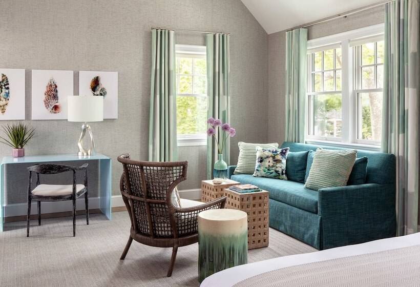 جناح, The Sydney, The Edgartown Collection