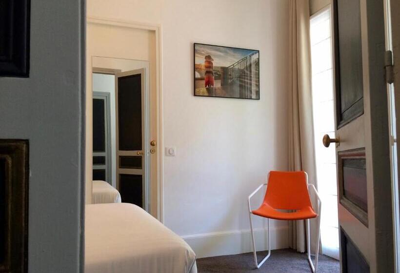 バスタブ付きスーペリアールーム, Villa Rose