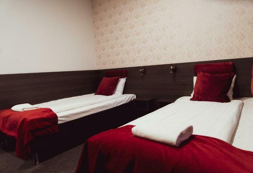 이코노미 룸 공용욕실, Liljeholmens Stadshotell