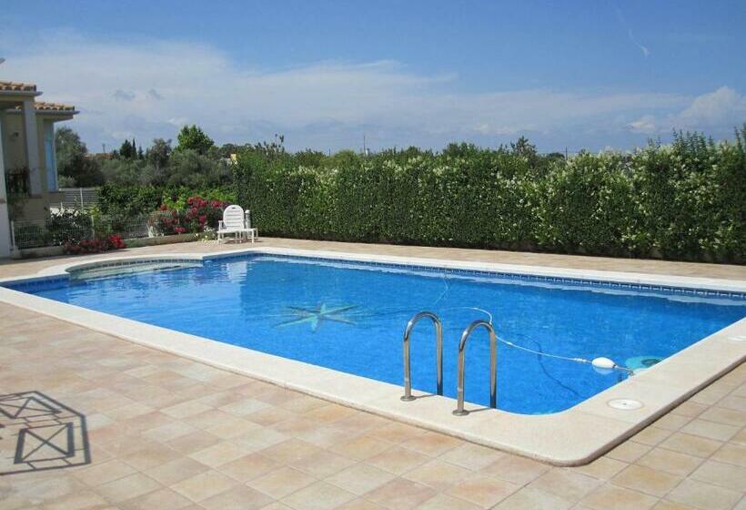 带3个卧室的公寓, Luz De Azahar Bed And Breakfast