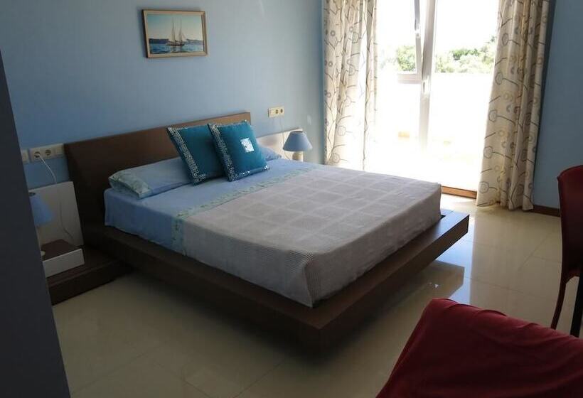 سوییت جونیور, Luz De Azahar Bed And Breakfast