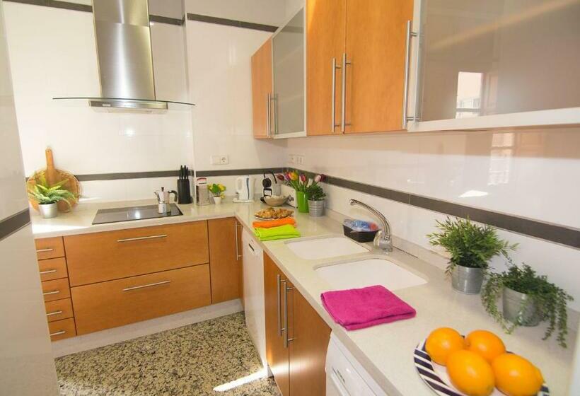 شقة غرفة واحدة, Macflats Valencia Puerto