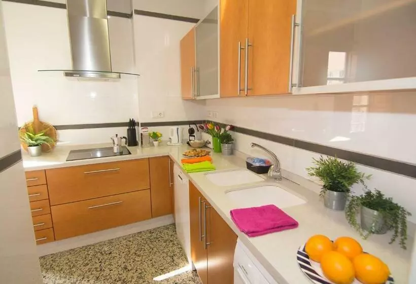 آپارتمان 1 خوابه, Macflats Valencia Puerto
