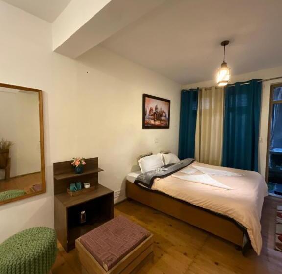 Economy-huone, Utopia Hostels Dharamkot Mcleodganj
