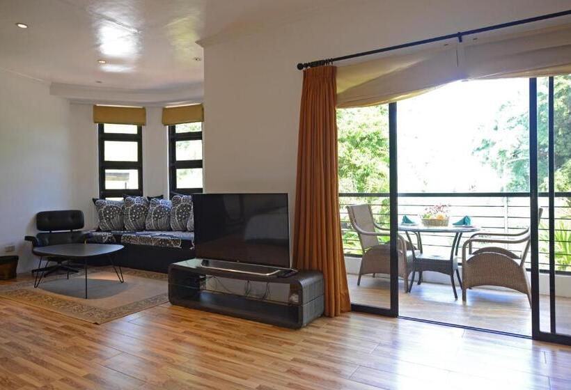 سوئیت با بالکن, Bellagio Hills Hotel And Restaurant