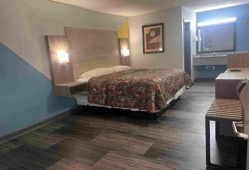 キングサイズベッドのスタンダードルーム, Fairbridge Inn & Suites