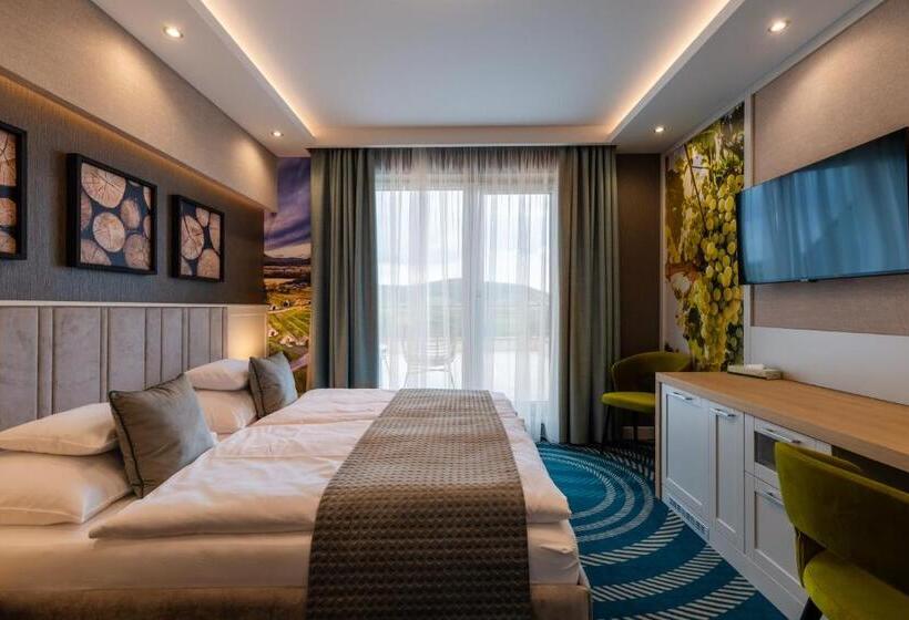 חדר סופריור, Kőporos Hercegkút