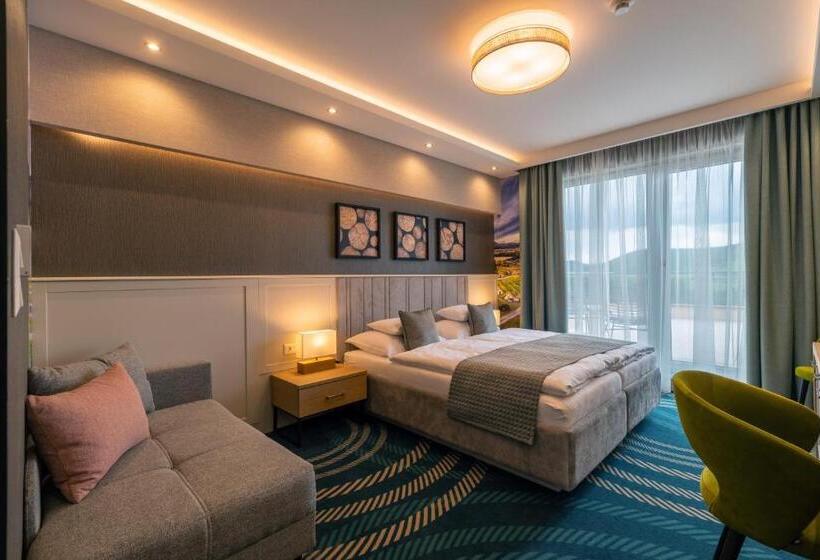 חדר סופריור, Kőporos Hercegkút