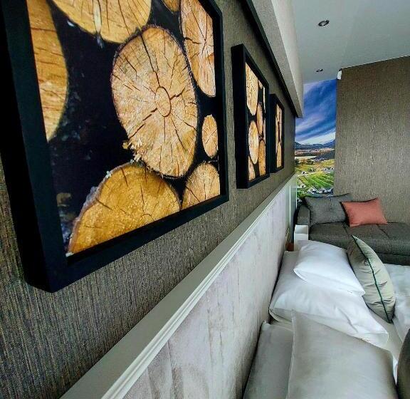 חדר סופריור, Kőporos Hercegkút