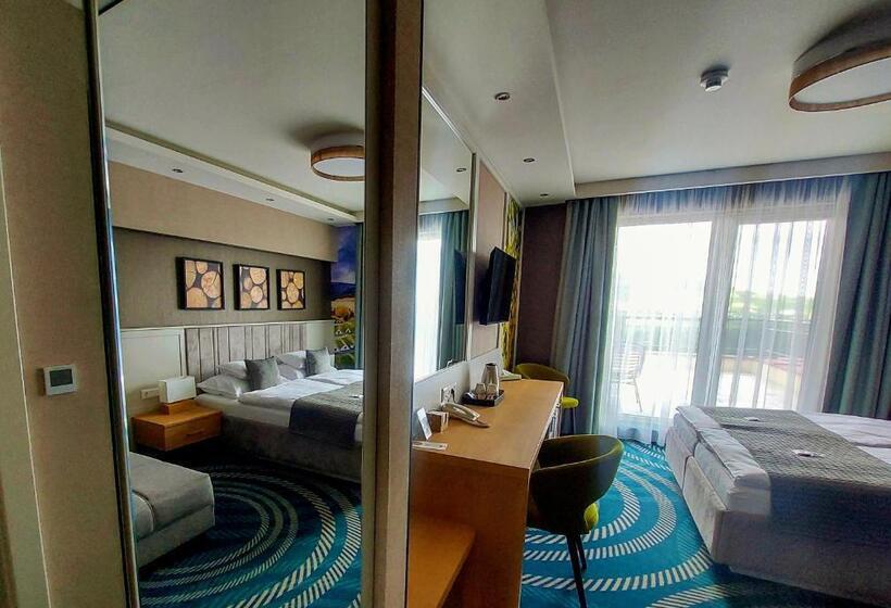 수피리어 룸, Kőporos Hercegkút