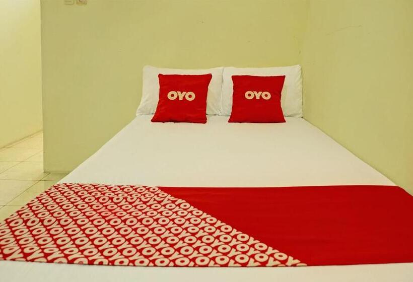 Номер Стандарт, Oyo Life 92936 Kost Teteh Erni Karawang