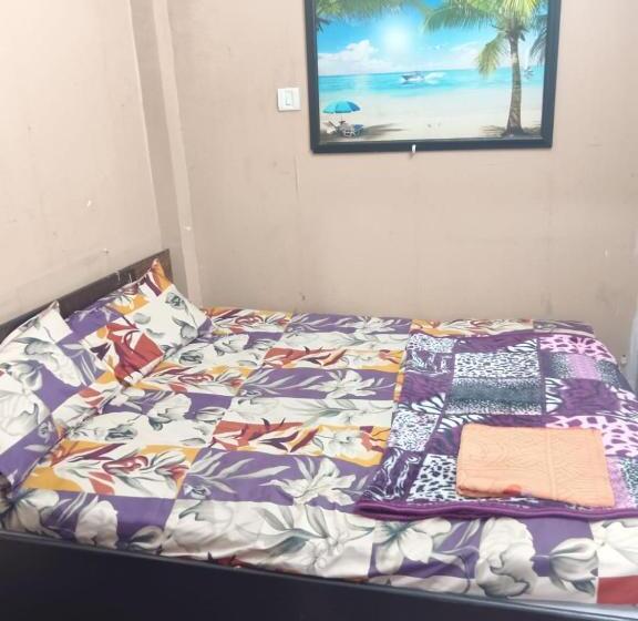 חדר דלוקס, Shree Ambica