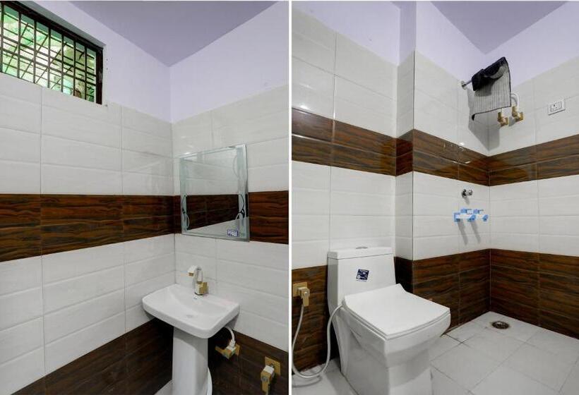 חדר קלאסי לשלושה, Oyo Hotel Moon Light