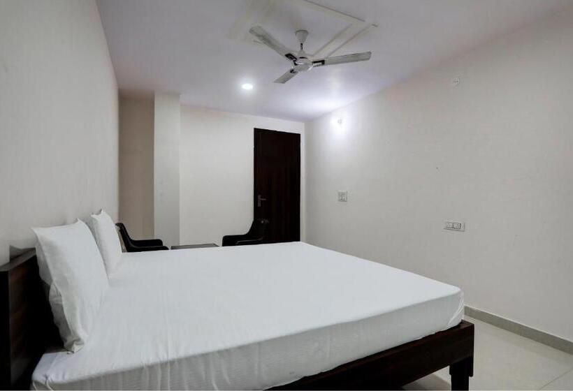 חדר קלאסי לשלושה, Oyo Hotel Moon Light