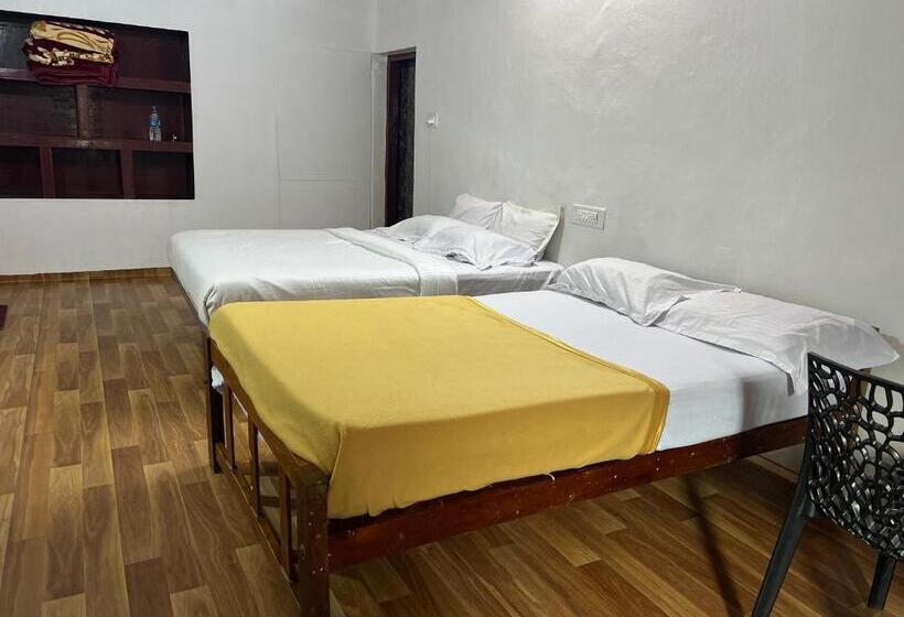 חדר משפחתי דלוקס, Paradise Resort Vattavada, Munnar