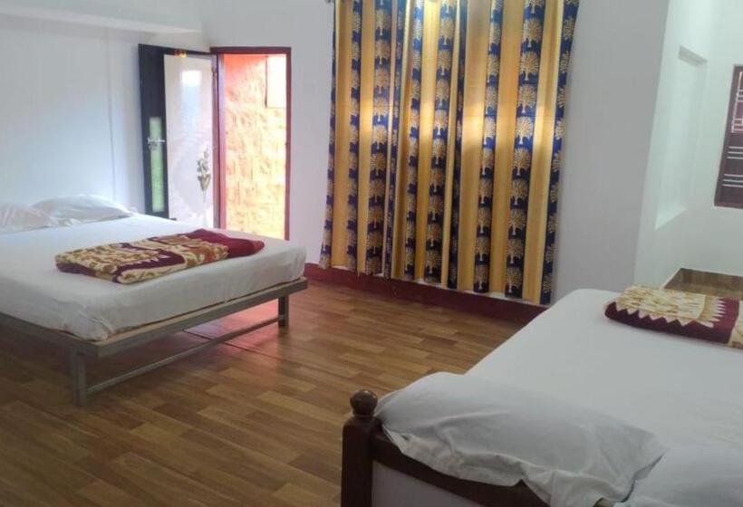 חדר משפחתי דלוקס, Paradise Resort Vattavada, Munnar