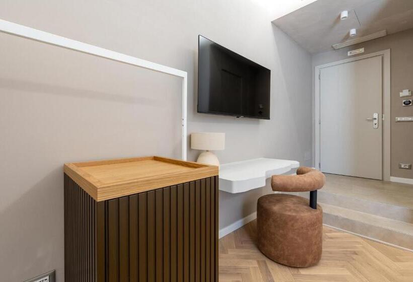 スタンダードルーム, Duomo Collection