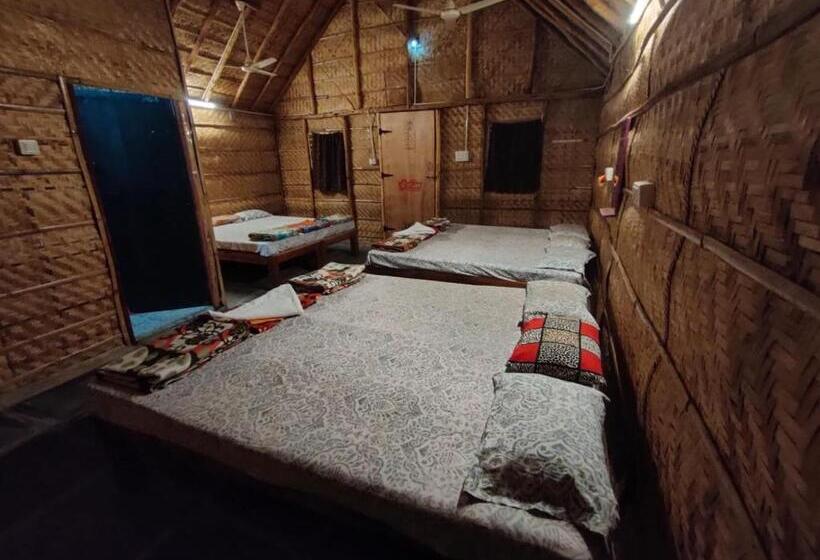 ファミリールーム, Hill Stone Hampi