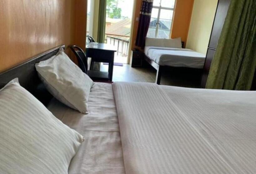 スタンダードトリプルルーム, Sweet Home Guest House