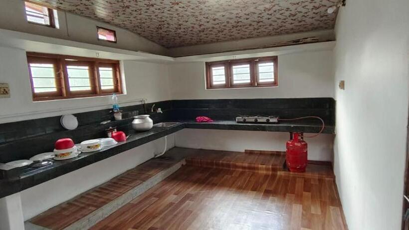 ファミリールーム, Paradise Cottage Vattavada, Munnar