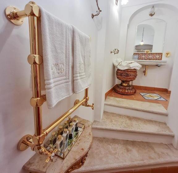 스탠다드 룸 킹사이즈 침대, Villa Barluzzi