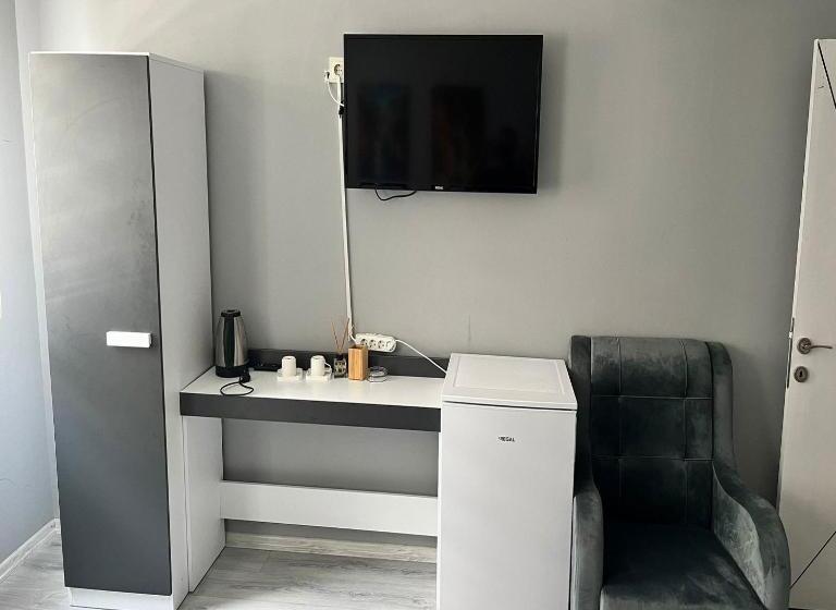 اتاق لوکس سه تخته, Grand Whi̇te Sui̇t Otel