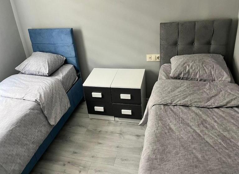 اتاق عادی, Grand Whi̇te Sui̇t Otel