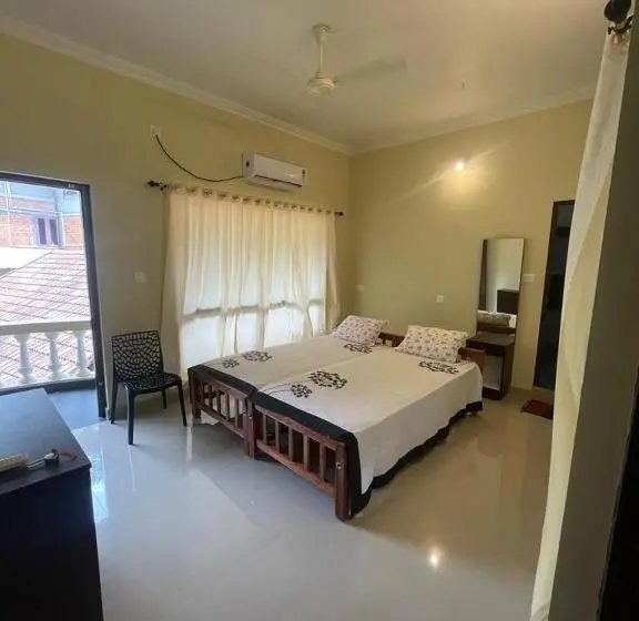 Standard-huone Parveke, Kalpadiyil