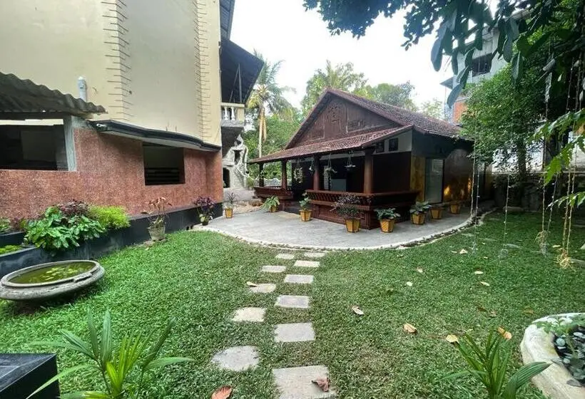 Standard-huone Parveke, Kalpadiyil