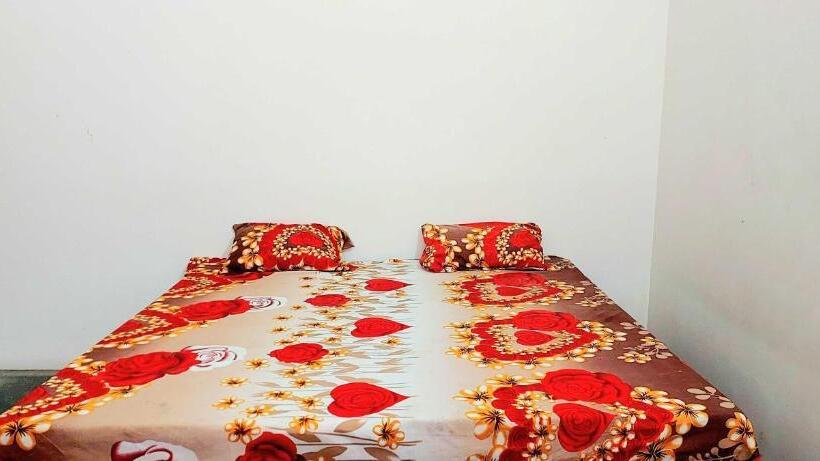 Трехместный Номер Классика, Oyo Atithi Guest House