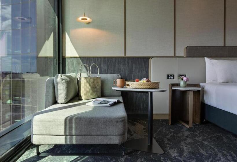 חדר סופריור עם מיטת קינג, Pullman Auckland Airport