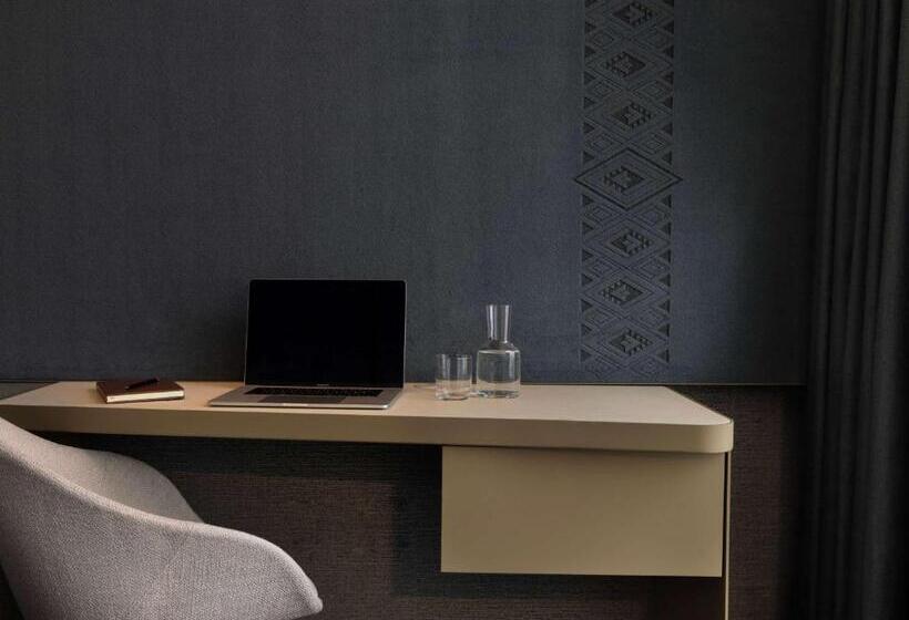 Номер Superior Кровать Кинг, Pullman Auckland Airport