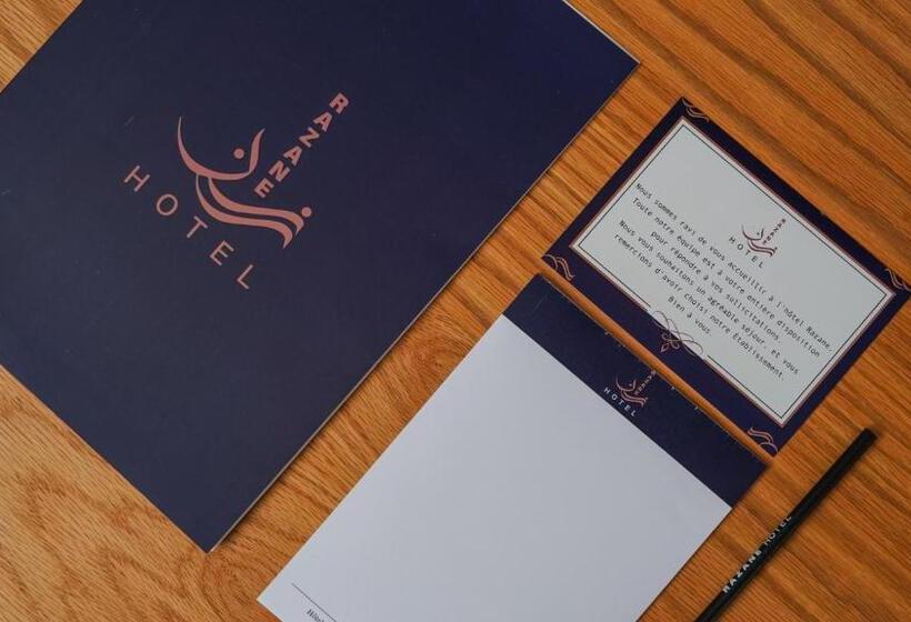 带城市景观的套间, Razane Hôtel