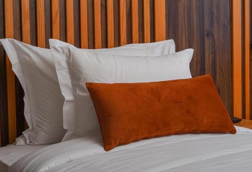 带观景的标准间, Razane Hôtel