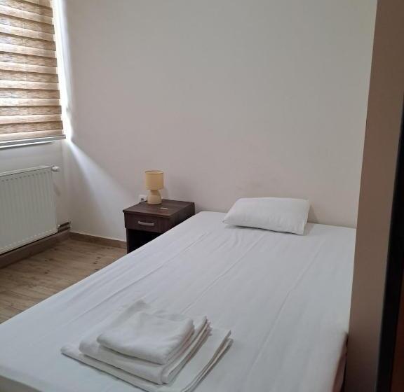 اتاق استاندارد یک نفره, Konačište Almex In