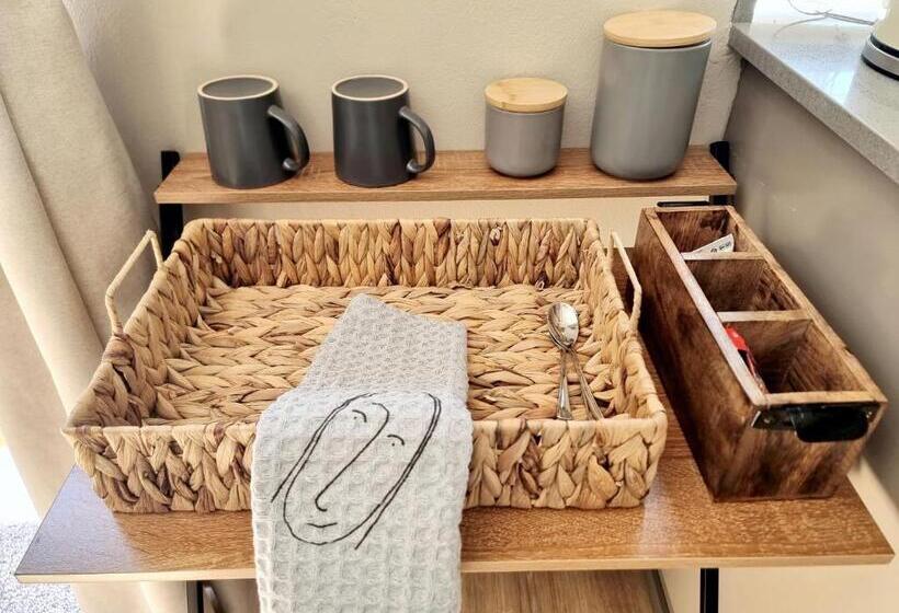 דירת חדר דלוקס, Dreamaway On Everton   Deluxe Private Apartment