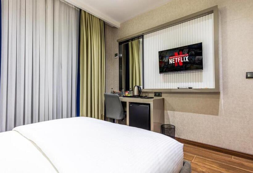 اتاق استاندارد یک نفره, Dem Premium Hotel   Round Trip Airport Service   Istanbul International Airport