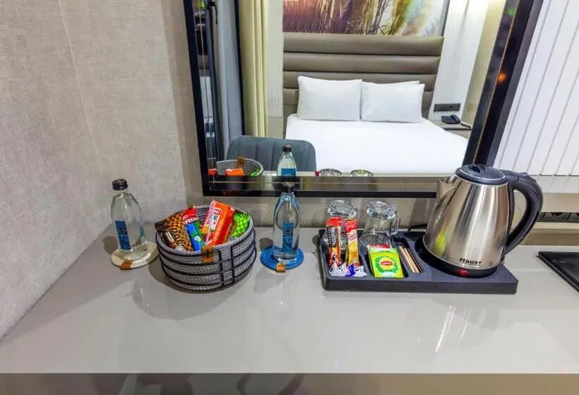 اتاق استاندارد, Dem Premium Hotel   Round Trip Airport Service   Istanbul International Airport