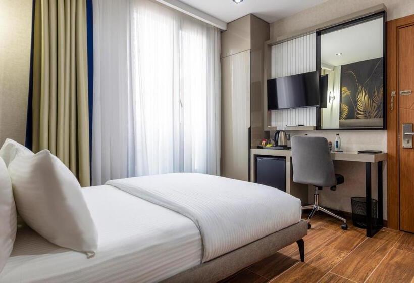 غرفة ديلوكس فردية, Dem Premium Hotel   Round Trip Airport Service   Istanbul International Airport