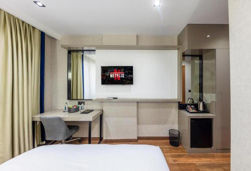 اتاق لوکس یک تخته, Dem Premium Hotel   Round Trip Airport Service   Istanbul International Airport