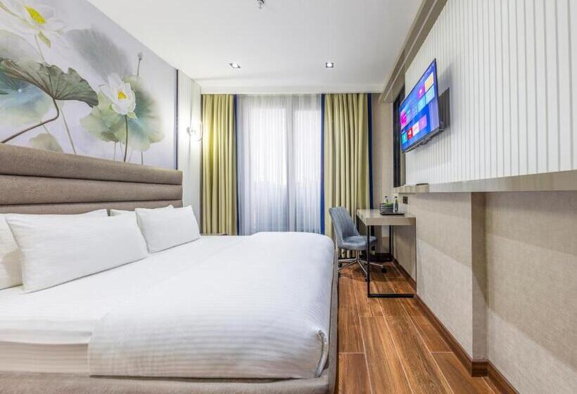غرفة ديلوكس, Dem Premium Hotel   Round Trip Airport Service   Istanbul International Airport
