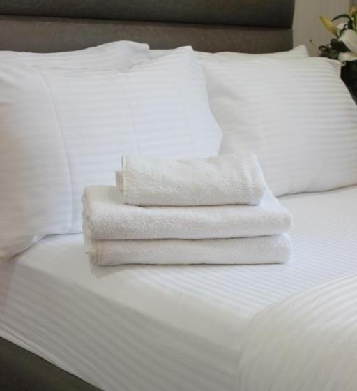 اتاق لوکس خانوادگی, Dem Premium Hotel   Round Trip Airport Service   Istanbul International Airport