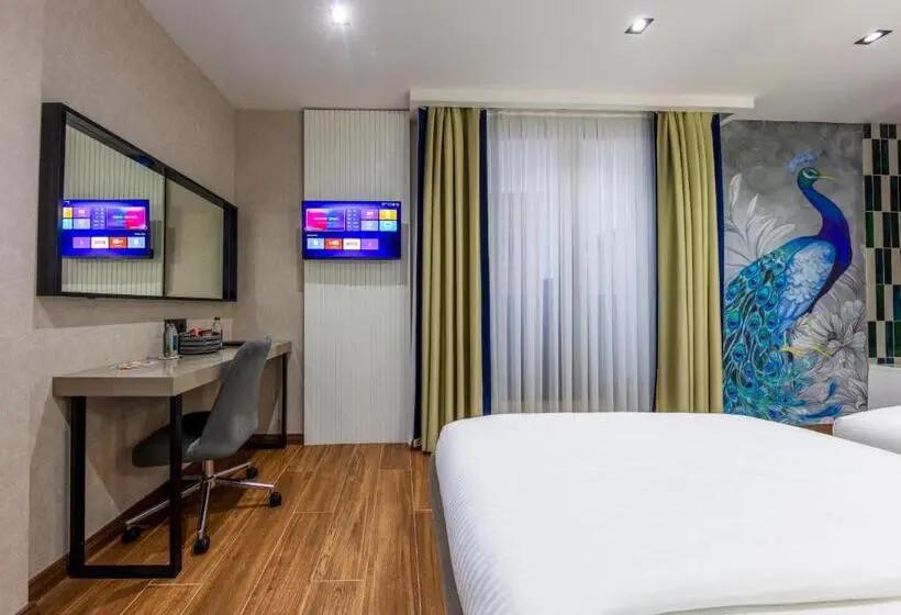اتاق خانوادگی, Dem Premium Hotel   Round Trip Airport Service   Istanbul International Airport