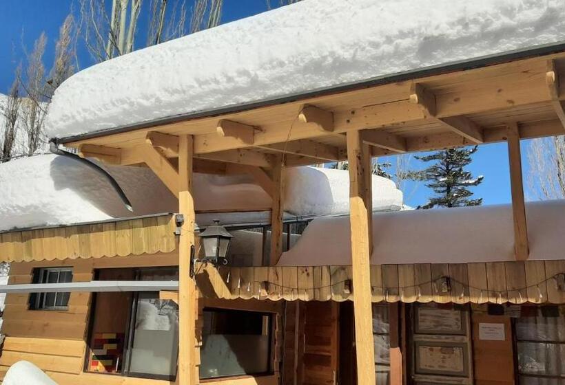 غرفة قياسية ثلاثية, Hostal Crisol