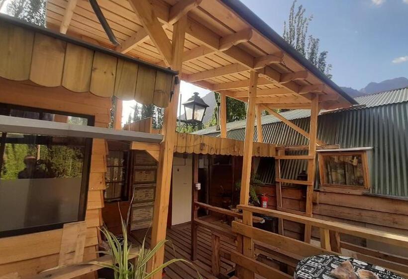 غرفة عائلية, Hostal Crisol