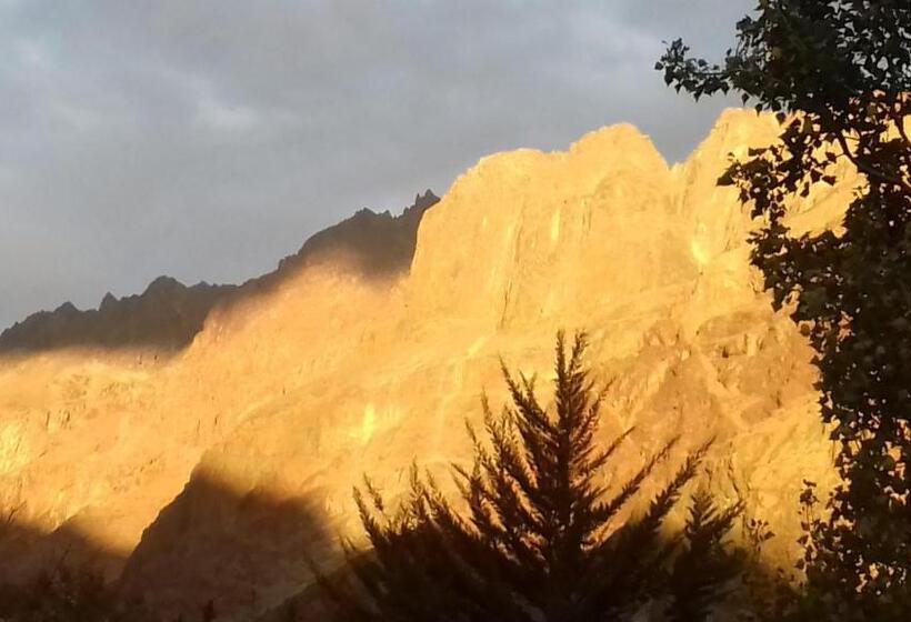 غرفة قياسية رباعية, Hostal Crisol