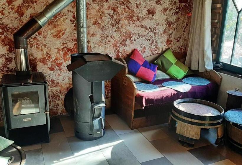 غرفة قياسية رباعية, Hostal Crisol