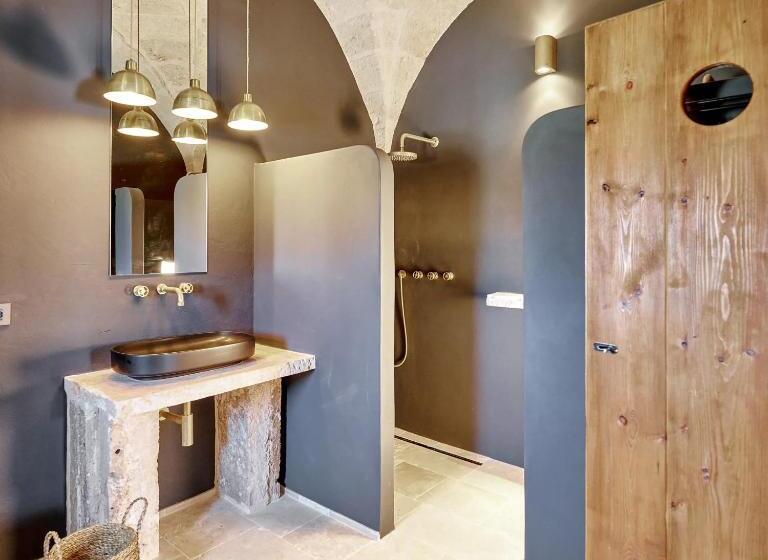 디럭스 스위트, Bambarone La Masseria